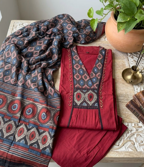 Collar neck pure cotton suit set