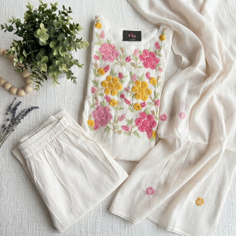 Neck emb crush chiffon suit set