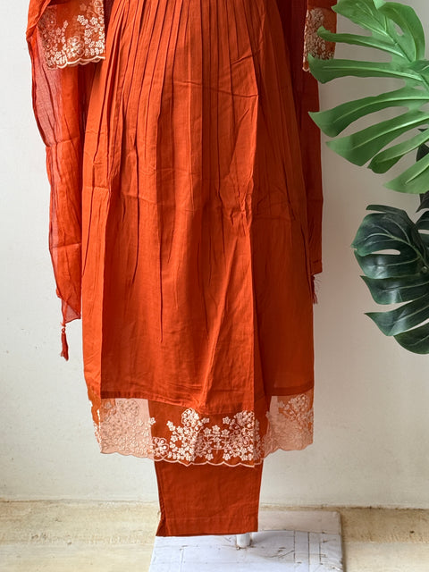 V neck lace work cotton suit set