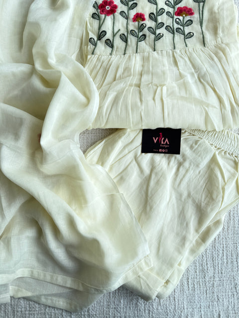 Cream emb pure mul cotton suit set