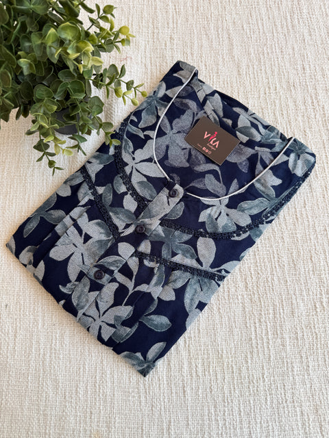 L size printed Alpine nighty